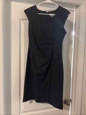 Calvin Klein Black Cap-Sleeve Ruched Sheath Midi